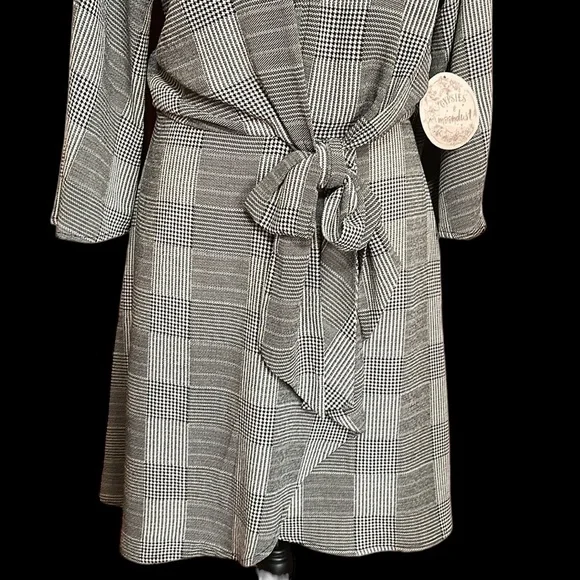NWT Gypsies & Moondust Houndstooth Attached Wrap Skirt with Tie Dress Size L - Picture 6 of 16